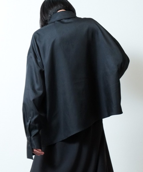 Ruze(ルゼ)の「Asymmetry crow printed shirt / アシンメトリー クロウプリント シャツ(シャツ/ブラウス・メンズ・ブラック・FREE)」の12枚目の写真
