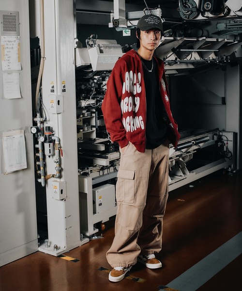 XLARGE（エクストララージ）の「CANVAS 6PANEL CAP（キャップ・メンズ・パープル/ブラック/オリーブ・ONE SIZE）」の13枚目の写真