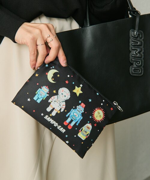 【美品】イアパピヨネ　sampo レオトー トバッグ ショルダーバッグ　アニマル 本革》sampo×earコラボ スペーストイレザースクエアトートバッグ