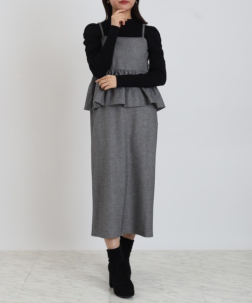 ASTORIA ODIER（アストリアオディール）の「ペプラムキャミワンピース（ワンピース・レディース・ブラック/ブラウン/チャコールグレー・MEDIUM）」の2枚目の写真