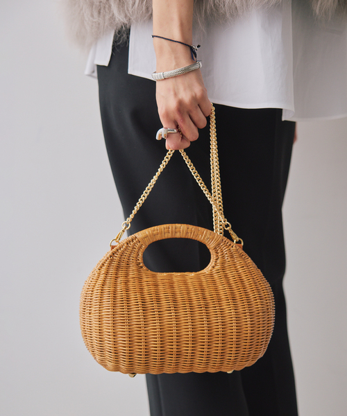 capaf（カパフ）の「CAPAF カパフ 別注 Bag Mini 11371/S（ショルダーバッグ・レディース・ベージュ/ネイビー・FREE）」の2枚目の写真