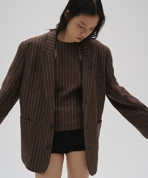 TODAYFUL(トゥデイフル)の「Boyfriend Stripe Linen Jacket(テーラードジャケット・レディース・ブラウン・36inch/38inch)」の2枚目の写真