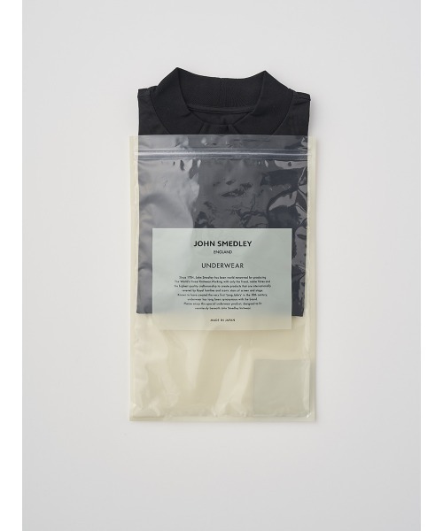 JOHN SMEDLEY(ジョンスメドレー)の「オリジナルコットン天竺長袖モックネックTシャツ(Tシャツ/カットソー・メンズ・ネイビー/ホワイト/ブラック・3/1/4/2)」の5枚目の写真