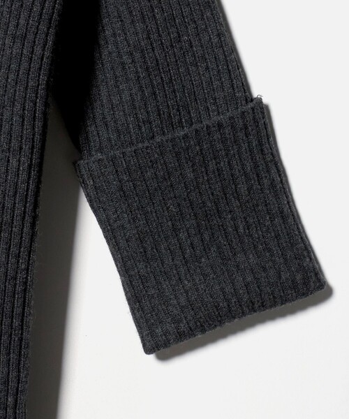 SACRA（サクラ）の「＜SACRA＞Wポケット タートル リブ ワンピース（ワンピース・レディース・ダークグレー/ブラック・38）」の12枚目の写真