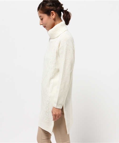 OUTLET（アウトレット）の「【CAPRICIEUX LE'MAGE】サイドスリットBIGケーブルチュニ（ニット/セーター・レディース・ホワイト/ブラック/グレー・FREE）」の9枚目の写真