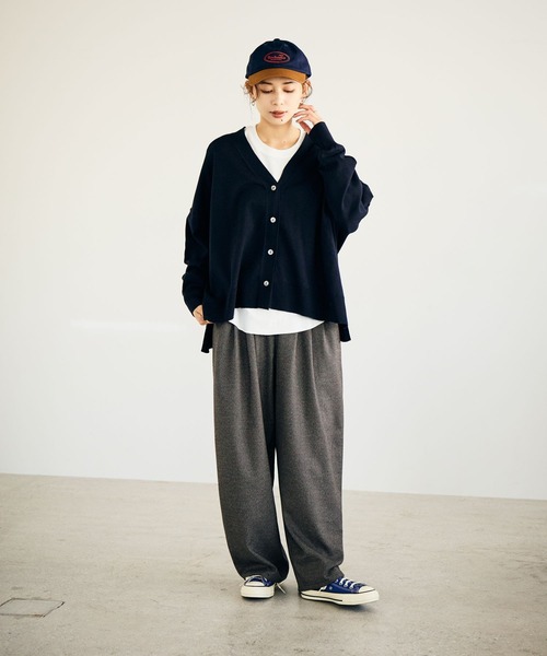 studio CLIP（スタディオクリップ）の「12ゲージウールミックスVネックニットカーディガン（カーディガン/ボレロ・レディース・ネイビー/キャメル/ライトグレー/グリーン・FREE）」の7枚目の写真