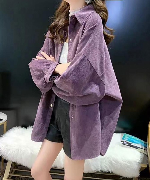 NinaetLina(ニナエリナ)の「コーデュロイ シャツ(シャツ/ブラウス・レディース・モカ/パープル/ブラック・FREE)」の3枚目の写真