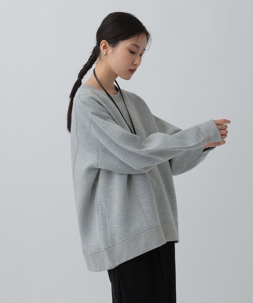 LEPSIM（レプシィム）の「サイドZIPクループルオーバー　595542（スウェット・レディース・ブラック/オフホワイト/グレー/ピンク・FREE）」の19枚目の写真