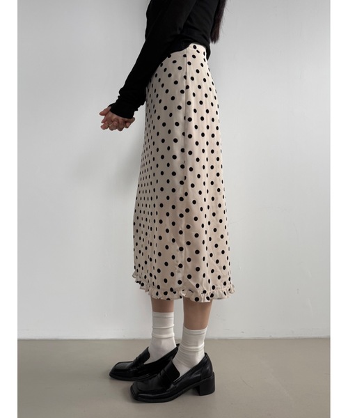 Didot.showroom（ディドット ショールーム）の「シアードットミディSK（スカート・レディース・クリーム/ブラック・S/M）」の12枚目の写真