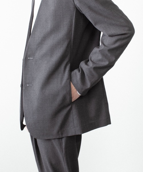 ATTACHMENT（アタッチメント）の「WO/TA ストレッチトロ カラーレスJKT / WO/TA STRETCH TRO COLLARLESS JKT（ノーカラージャケット・メンズ・ダークグレー/ブラック/グレー・3/2/1）」の10枚目の写真