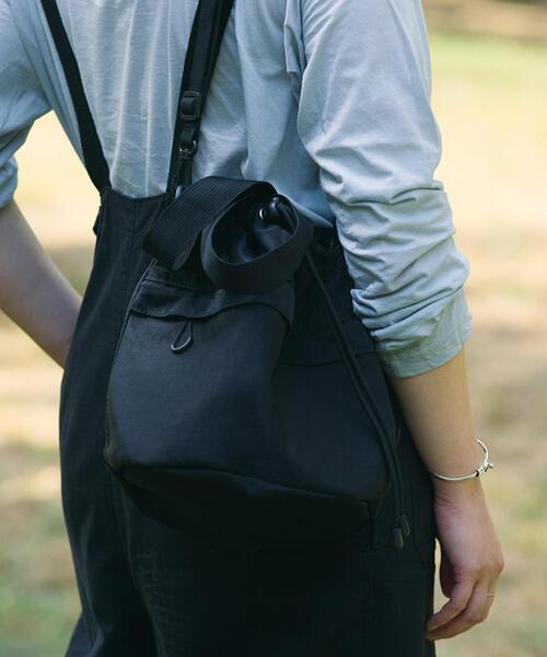 EKAL（エカル）の「TINY GARDEN PRODUCTS　ストロール2WAYバッグ（ショルダーバッグ・レディース・グレー/ブラック/カーキ・ONE）」の4枚目の写真