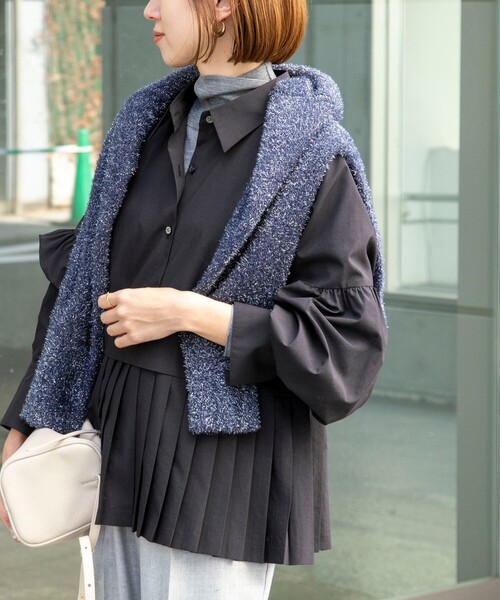 NOLLEY’S（ノーリーズ）の「ウォッシャブル切替プリーツブラウス（シャツ/ブラウス・レディース・ブラック/ホワイト/ブルー・38）」の2枚目の写真