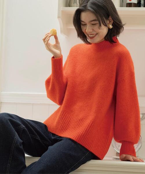 OPAQUE.CLIP（オペークドットクリップ）の「ふわふわハイネックニット【洗濯機OK】（ニット/セーター・レディース・ピンク系/ダークブラウン/レッド系1/ライトイエロー系/グリーン/ブルー系その他/グレー/オフホワイト/ブラック系7/ライトパープル/オレンジ系その他5/ブルー系5・40/38/42）」の12枚目の写真