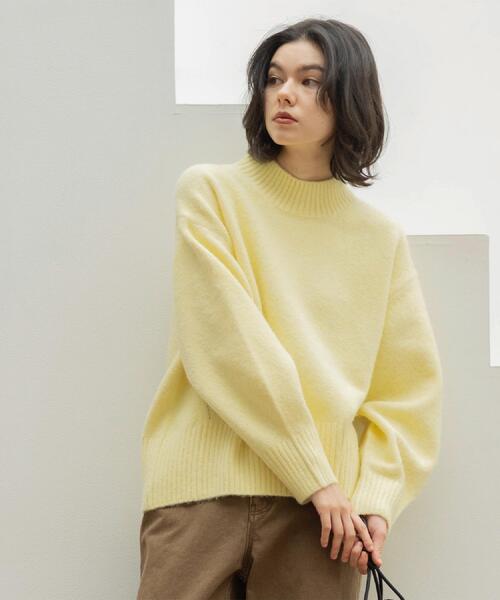 OPAQUE.CLIP（オペークドットクリップ）の「ふわふわハイネックニット【洗濯機OK】（ニット/セーター・レディース・ピンク系/ダークブラウン/レッド系1/ライトイエロー系/グリーン/ブルー系その他/グレー/オフホワイト/ブラック系7/ライトパープル/オレンジ系その他5/ブルー系5・40/38/42）」の16枚目の写真