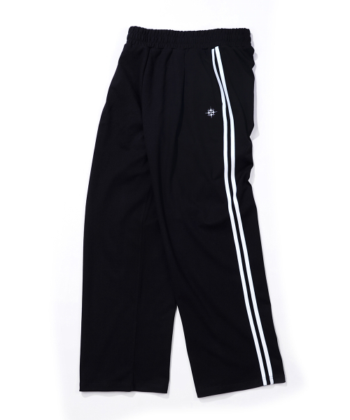 GAKKAI UNIONS(ガッカイユニオンズ)の「ワンタックツーラインワイドスウェットパンツブラック(スウェットパンツ・レディース・その他・SMALL/MEDIUM/LARGE/X-LARGE)」の4枚目の写真