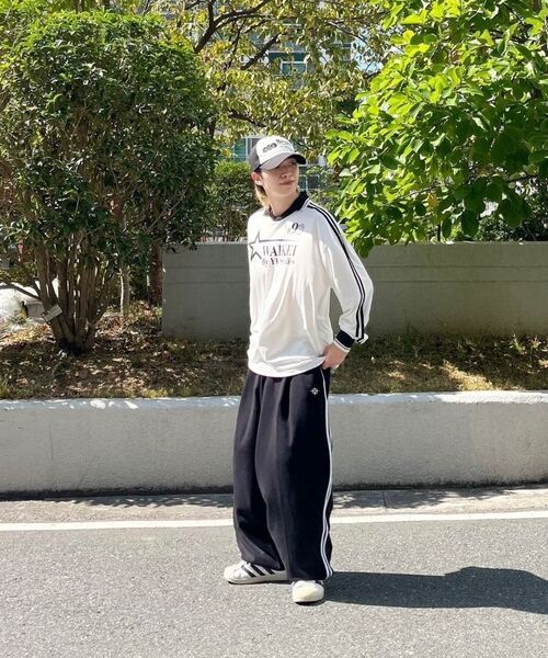 GAKKAI UNIONS(ガッカイユニオンズ)の「ワンタックツーラインワイドスウェットパンツブラック(スウェットパンツ・レディース・その他・SMALL/MEDIUM/LARGE/X-LARGE)」の7枚目の写真