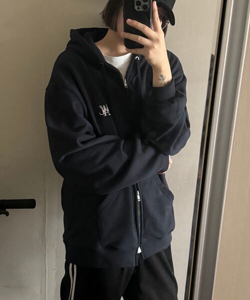 GAKKAI UNIONS(ガッカイユニオンズ)の「ワンタックツーラインワイドスウェットパンツブラック(スウェットパンツ・レディース・その他・SMALL/MEDIUM/LARGE/X-LARGE)」の9枚目の写真