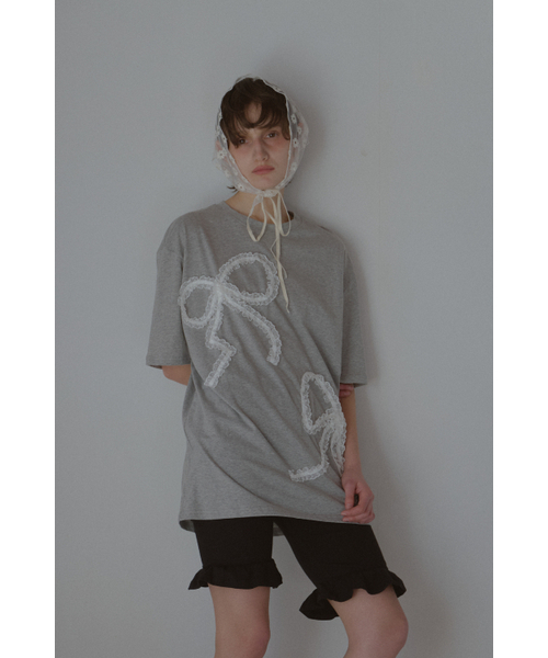 LETERIE(レテリー)の「LR LACE RIBBON T-SHIRT_GREY(Tシャツ/カットソー・レディース・グレー・FREE)」の3枚目の写真