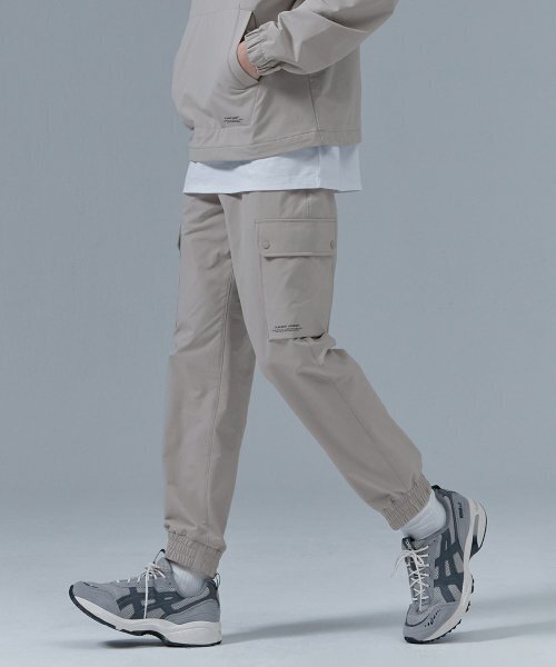 CHASECULT(チェイスカルト)の「男性ストレッチ起毛ジョガーパンツ-CFRK2228D0X(スウェットパンツ・メンズ・Beige・70/76/82/86)」の3枚目の写真