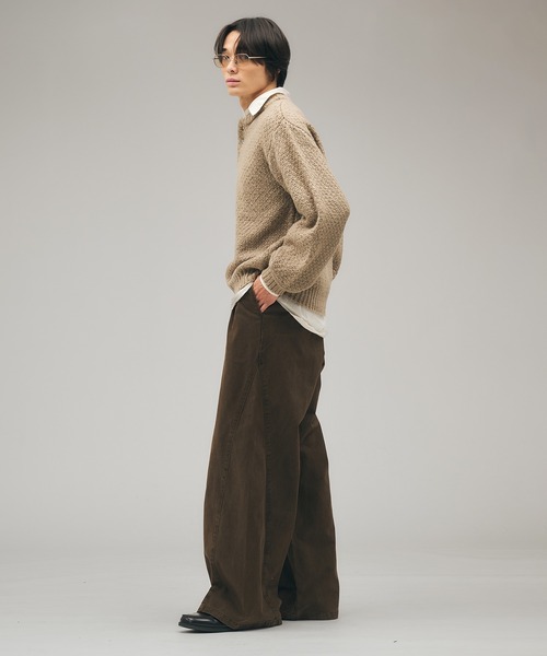Adoon plain(アドーンプレーン)の「Brushed Curve Wide Chino Trousers / ウォッシュド微起毛2タックワイドチノパンツ(チノパンツ・メンズ・ブラウン/ブラック/カーキ・SMALL/LARGE/MEDIUM)」の15枚目の写真