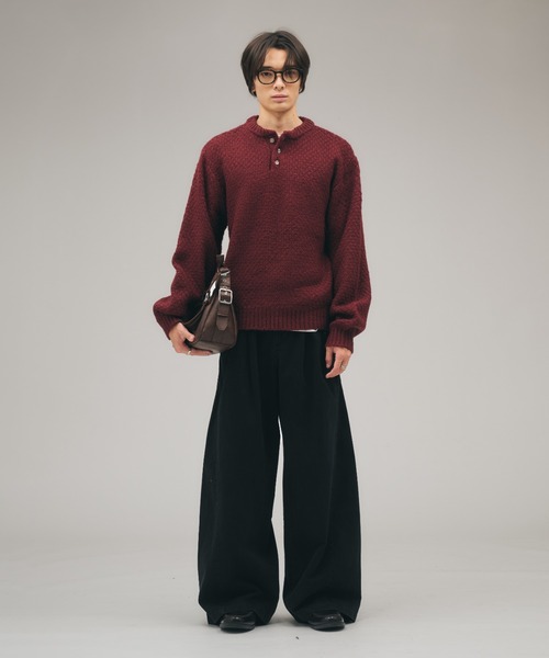 Adoon plain(アドーンプレーン)の「Brushed Curve Wide Chino Trousers / ウォッシュド微起毛2タックワイドチノパンツ(チノパンツ・メンズ・ブラウン/ブラック/カーキ・SMALL/LARGE/MEDIUM)」の10枚目の写真