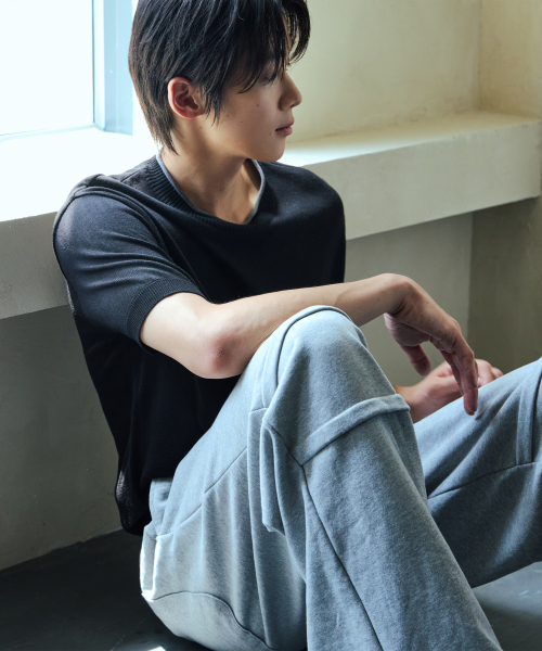 NODU（ノードユー）の「ネックポイント半袖ニット[ブラック]（ニット/セーター・メンズ・その他・MEDIUM/LARGE）」の5枚目の写真