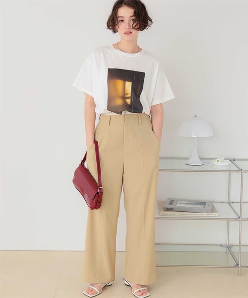 titivate(ティティベイト)の「オーバーサイズアソートフォトTシャツ(Tシャツ/カットソー・レディース・オフホワイト/ホワイト系その他・FREE)」の4枚目の写真
