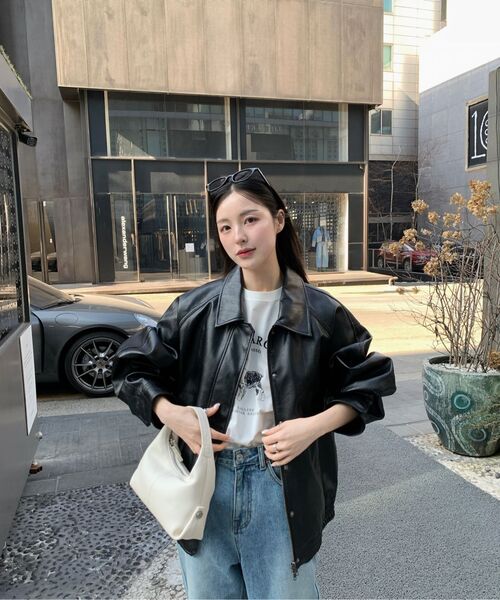 SIYAZU(シヤジュ)の「SIOT4141 アーバンフェイクレザージャケット_Brown(ライダースジャケット・レディース・ダークブラウン・ONE)」の5枚目の写真
