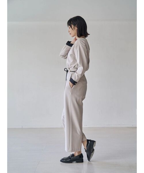 TONAL(トーナル)の「ウォームツイル配色STクルーブラウス(シャツ/ブラウス・レディース・ベージュ/ブラウン/ネイビー/オフホワイト/その他・MEDIUM)」の17枚目の写真