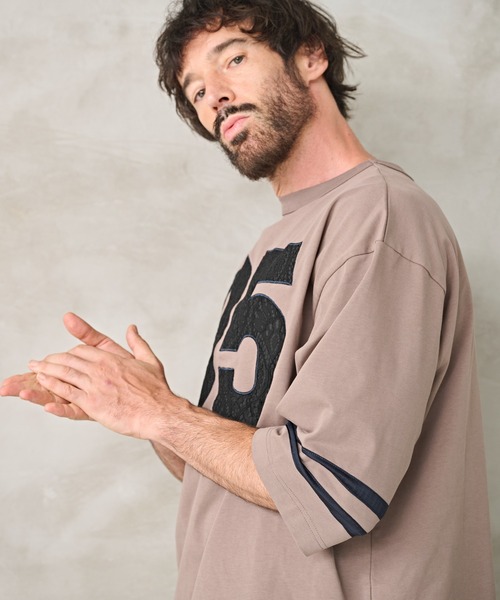 Kelen(ケレン)の「「KELEN MENS / ケレン メンズ」2WAY NUMBERING TOP(Tシャツ/カットソー・メンズ・オフホワイト/グレイッシュベージュ/ブラック・40/38/42)」の5枚目の写真