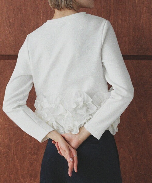 deux amour（ドゥーザムール）の「裾フラワーフリル長袖トップス（その他トップス・レディース・ブラウン/ホワイト/ブラック・FREE）」の6枚目の写真