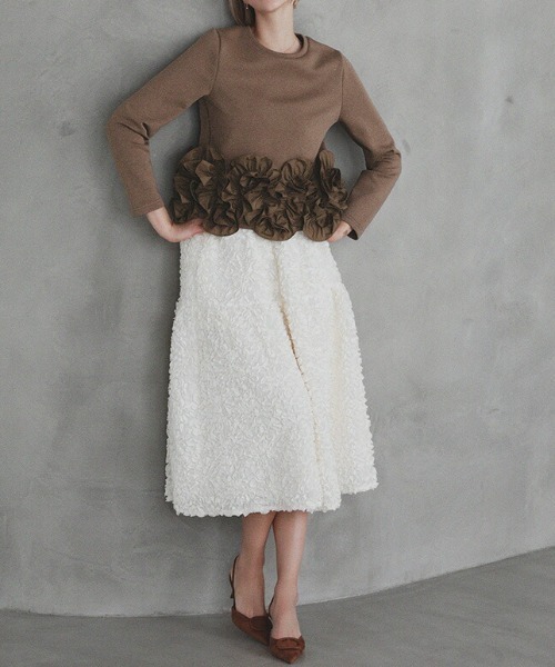 deux amour（ドゥーザムール）の「裾フラワーフリル長袖トップス（その他トップス・レディース・ブラウン/ホワイト/ブラック・FREE）」の19枚目の写真