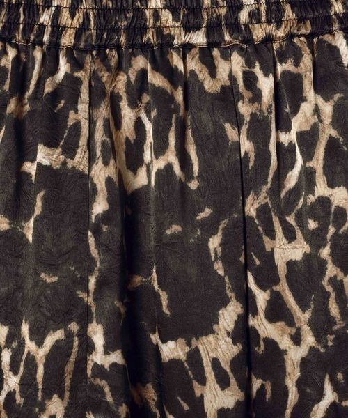 JEANASIS（ジーナシス）の「アソートサテンイージーパンツ/634891（その他パンツ・レディース・ブラウン/オフホワイト/ブラウン系その他/ブラック・FREE）」の14枚目の写真