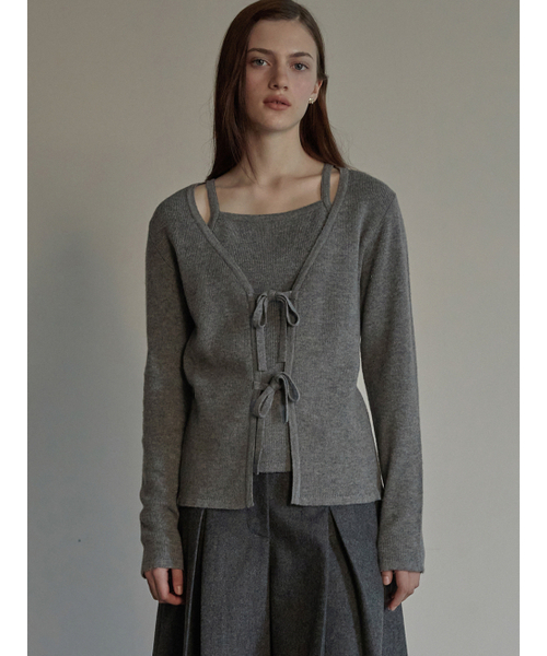 BEMUSE MANSION(ビミューズマンション)の「Ribbon layered cardigan - Melange gray(カーディガン/ボレロ・レディース・グレー・FREE)」の2枚目の写真