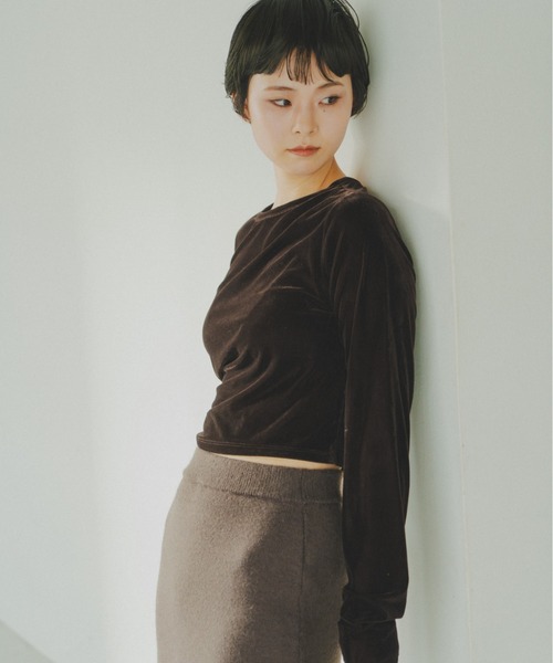lit(リット)の「Velor Twist Tops(Tシャツ/カットソー・レディース・ダークブラウン/ブラック/アイボリー・FREE)」の9枚目の写真