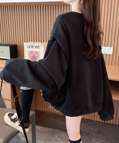 SallyLunn（サリーラン）の「キーネックトレーナー（スウェット・レディース・ベージュ/ホワイト/スミクロ・LARGE/MEDIUM）」の4枚目の写真