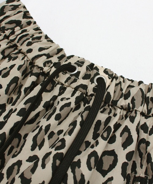 RNA（アールエヌエー）の「G1103 レオパードZIPギャザーミニ（スカート・レディース・アイボリー/ベージュ・MEDIUM）」の22枚目の写真
