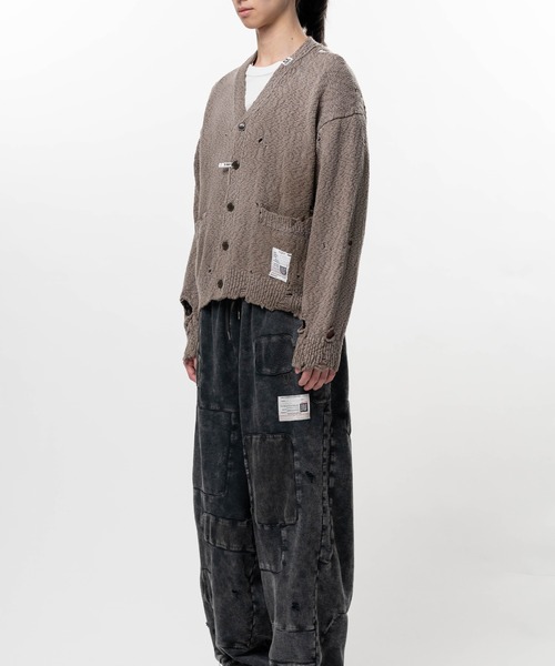 Maison MIHARA YASUHIRO(メゾンミハラヤスヒロ)の「Sun Faded Like Knit Cardigan(カーディガン/ボレロ・メンズ・ブラック/グレー/ブラウン・44/46/48)」の14枚目の写真