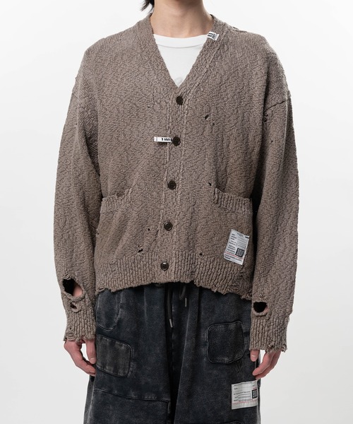 Maison MIHARA YASUHIRO(メゾンミハラヤスヒロ)の「Sun Faded Like Knit Cardigan(カーディガン/ボレロ・メンズ・ブラック/グレー/ブラウン・44/46/48)」の16枚目の写真