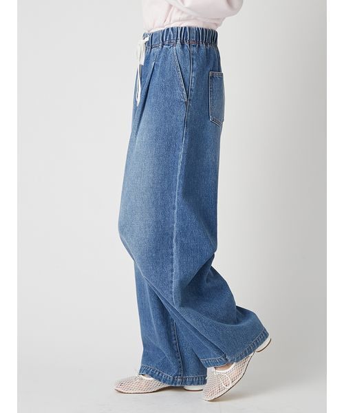 LILY BROWN（リリーブラウン）の「【WEB限定00サイズ】ワイドレッグイージーデニムパンツ（デニムパンツ・レディース・ブラック/ブルー/レッド・0/1）」の15枚目の写真