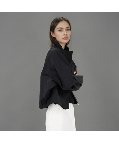 ACUD(アクド)の「High Neck Zip up Jumper _Black(ナイロンジャケット・レディース・ブラック・FREE)」の1枚目の写真