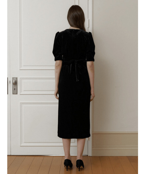 KINDABABY(カインダベイビー)の「classy black velvet long dress(ワンピース・レディース・ブラック・FREE)」の2枚目の写真