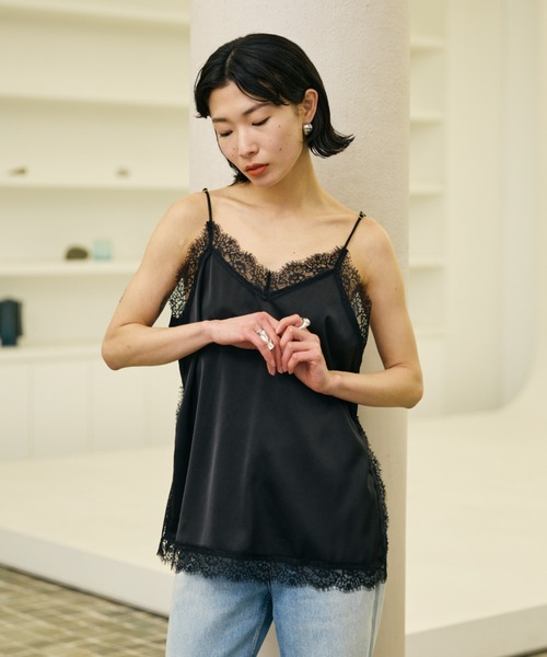 AIC.（エーアイシー）の「ランジェリースリットキャミソール（キャミソール・レディース・アイボリー/ブラック・FREE）」の10枚目の写真