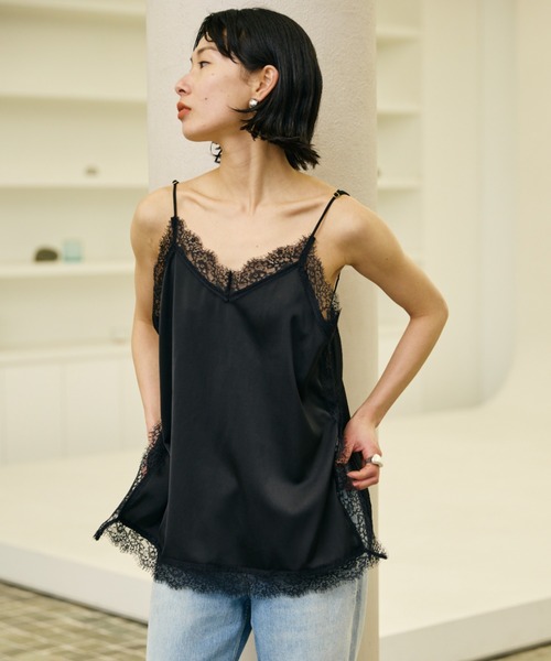 AIC.（エーアイシー）の「ランジェリースリットキャミソール（キャミソール・レディース・アイボリー/ブラック・FREE）」の8枚目の写真