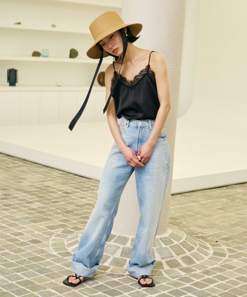 AIC.（エーアイシー）の「ランジェリースリットキャミソール（キャミソール・レディース・アイボリー/ブラック・FREE）」の19枚目の写真