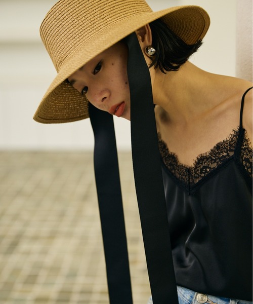 AIC.（エーアイシー）の「ランジェリースリットキャミソール（キャミソール・レディース・アイボリー/ブラック・FREE）」の16枚目の写真