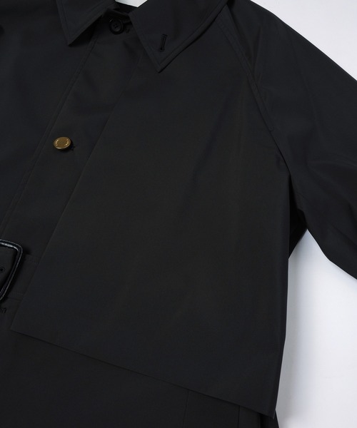 CULLNI(クルニ)の「Three-Layer Taffeta Asymmetrical Layered Balmacaan Coat(ステンカラーコート・メンズ・ブラック/カーキ・0/1/2)」の18枚目の写真