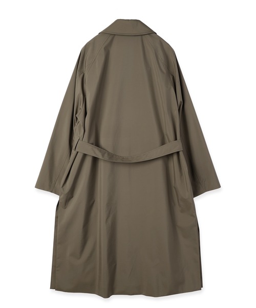 CULLNI(クルニ)の「Three-Layer Taffeta Asymmetrical Layered Balmacaan Coat(ステンカラーコート・メンズ・ブラック/カーキ・0/1/2)」の21枚目の写真