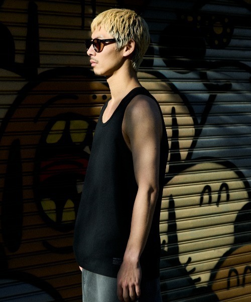 ムラサキスポーツ（ムラサキスポーツ）の「DEAR LAUREL/ディアローレル HIGH COOL TANK タンクトップ【接触冷感】DL26S-2301（タンクトップ・メンズ・チャコールグレー/ブラック/ホワイト・XL/L/M）」の17枚目の写真