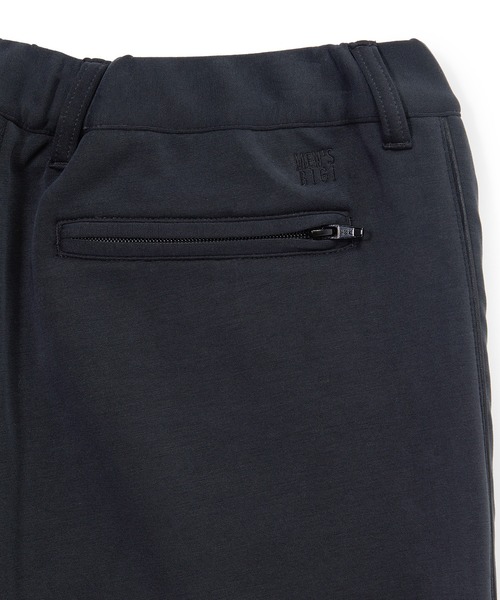 MEN'S BIGI（メンズビギ）の「スエードタッチ ダンボールイージーパンツ（スウェットパンツ・メンズ・ブラック・02/03）」の6枚目の写真